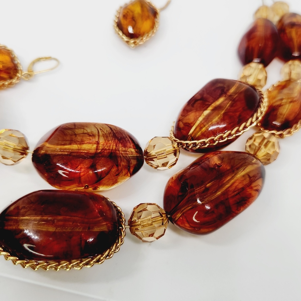 Joan Rivers Chunky Lucite Faux Amber Heavy Statement Necklace And Earring Set - Picture 4 of 11